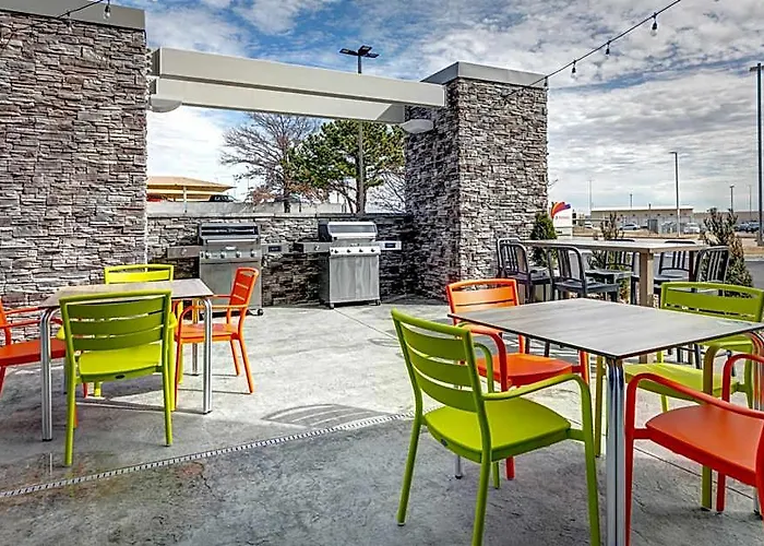 Clarion International Airport Hotel