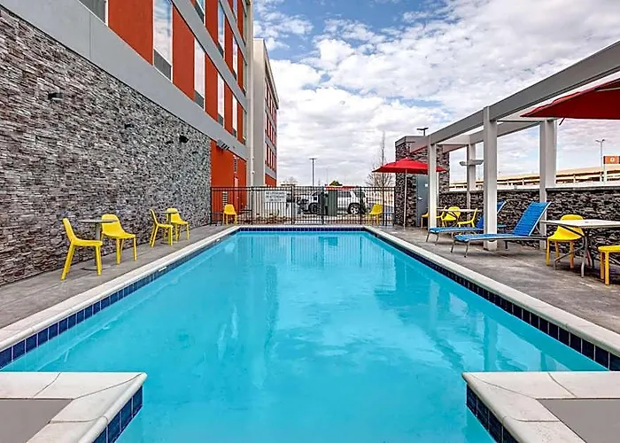 Clarion International Airport Hotel 3*