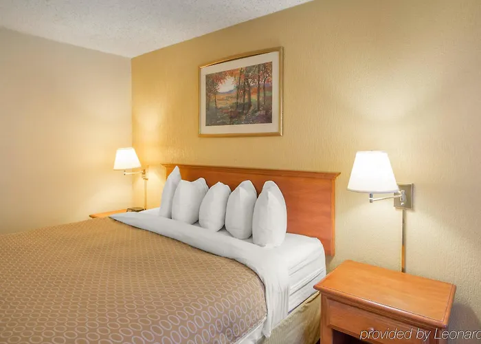 Hotel Clarion International Airport Tulsa