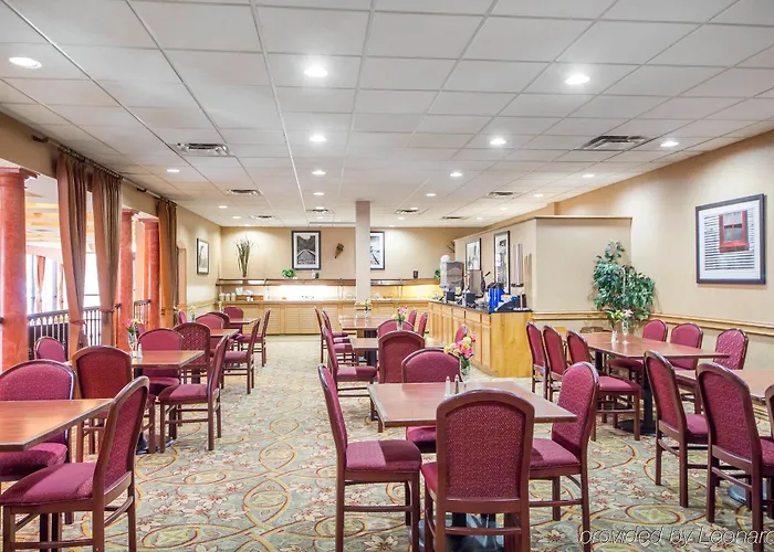 Clarion International Airport Tulsa
