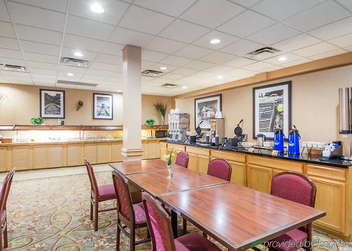 Hotel Clarion International Airport Tulsa